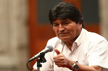 Evo Morales ordenó suspensión de los bloqueos en Bolivia para dialogar con Luis Arce