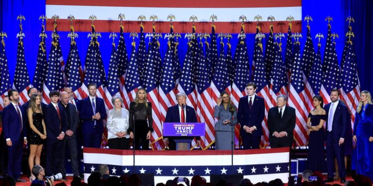 Trump consolida su victoria al arrebatar Míchigan a los demócratas y sumar 292 colegios electorales