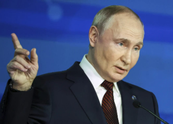 Kremlin asegura que disposición de Putin a hablar con Trump no cambia objetivos en Ucrania