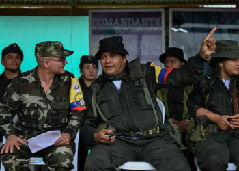 Líder disidente de la FARC “Iván Mordisco”reaparece tras atentado en El Plateado