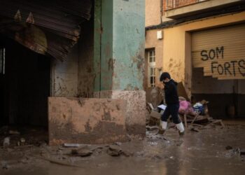 Asciende a 220 cifra de fallecidos y a 36.721 los rescatados tras afectaciones por la DANA en España