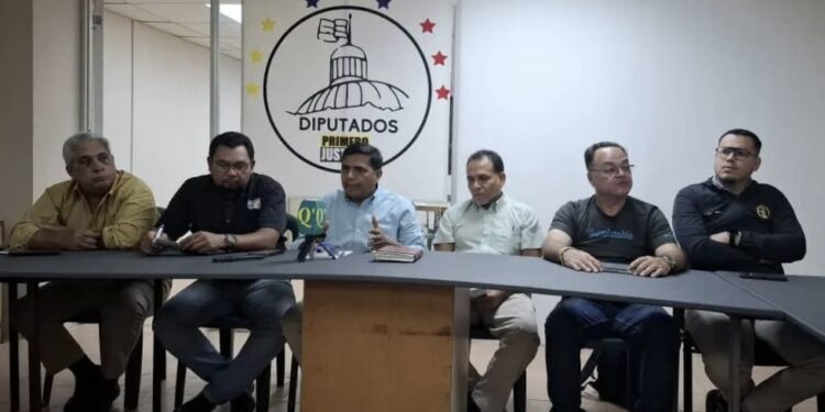 PUD Bolívar condena persecución contra dirigentes opositores