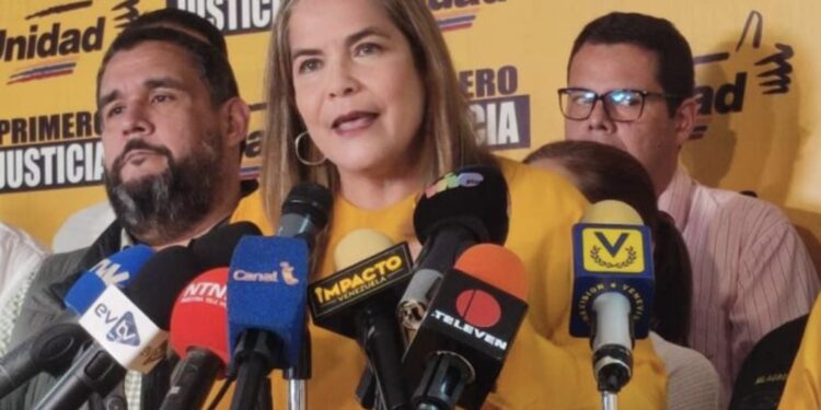 María Beatriz Martínez: «los debates en Primero Justicia no se pueden dar desde afuera»