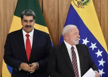 Lula afirma que no puede estar preocupándose por Venezuela y que Maduro no es su problema