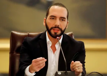 Bukele alerta a Costa Rica de «síntomas» de criminalidad y sugiere reformas a las cárceles