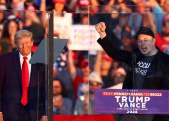 Trump anuncia que Elon Musk y Vivek Ramaswamy dirigirán el nuevo Departamento de Eficiencia Gubernamental