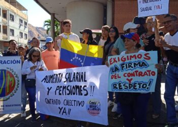 Denuncian suspensión de sueldo de unos 3.500 docentes en Guárico