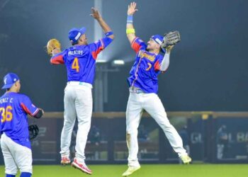 Venezuela vence a Puerto Rico y buscará el pase a la siguiente ronda del Premier 12 ante Países Bajos