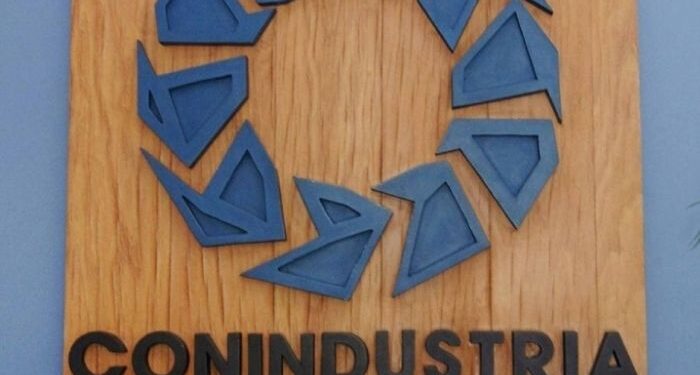 Conindustria pide a Trump avanzar en la flexibilización de sanciones a Venezuela: «Es lo que al país le conviene»