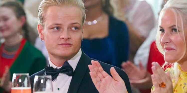 Detiene ahijo de la princesa de Noruega por sospecha de violación