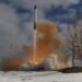 Rusia lanzó por primera vez un misil balístico intercontinental contra Ucrania