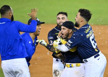Magallanes impone respeto en Valencia tras derrotar a Águilas