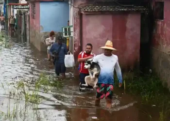 Venezuela envía segundo  cargamento de ayuda humanitaria a Cuba tras daños por huracán