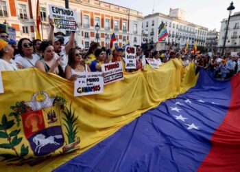 Convocan protesta mundial para exigir a la CPI actúe ante crímenes de Maduro