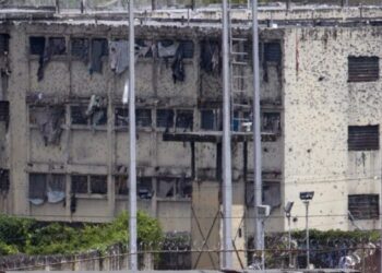 Denuncian militarización de la cárcel El Rodeo