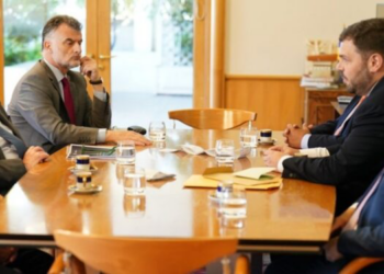 Canciller de Chile recibió al equipo técnico del Comando Con Vzla y observó las actas del 28J