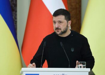 Zelenski cree que hay fuertes posibilidades de un fin de la guerra en 2025