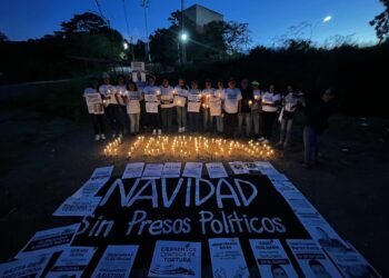 Familiares de presos políticos de El Rodeo I realizaron vigilia para exigir su liberación