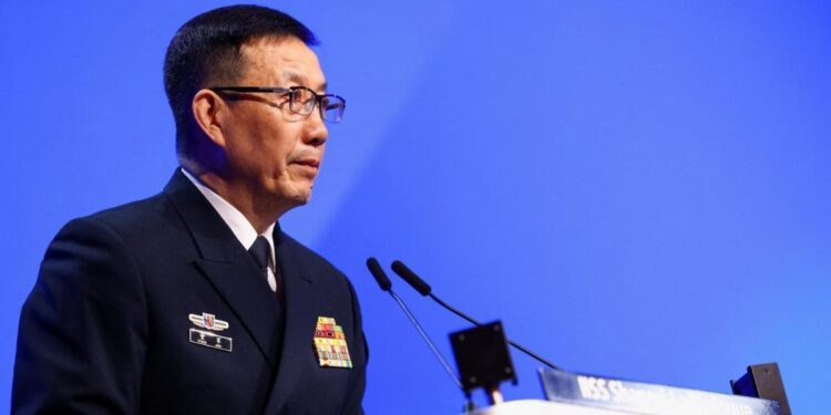 Investigan a ministro de Defensa de China por presunta corrupción