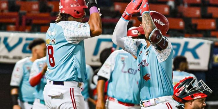 Cardenales de Lara derrotó en Barquisimeto a Tiburones de La Guaira