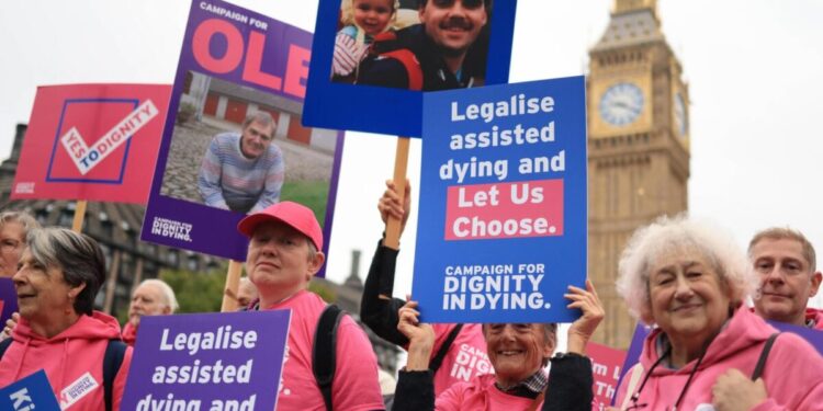 Inglaterra se encamina hacia la legalización de la muerte asistida