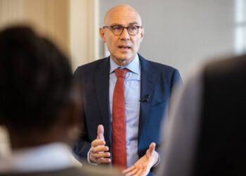 Alto Comisionado de la ONU alerta sobre crecientes asesinatos a periodistas