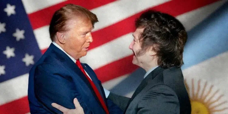 Trump y Milei se reúnen de manera informal en Mar-a-Lago: “Javier, te quiero felicitar por hacer Argentina grande de nuevo”