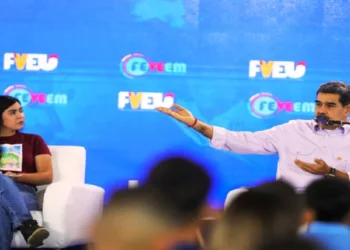 Nicolás Maduro arremetió contra Milei y lo tildó de «basura fascista» por desfinanciar las universidades públicas