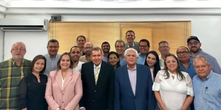 Plataforma Unitaria: Alerta roja de Interpol no frenará a Edmundo González