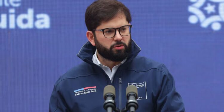 Fiscalía de Chile confirmó denuncia contra Gabriel Boric por acoso sexual