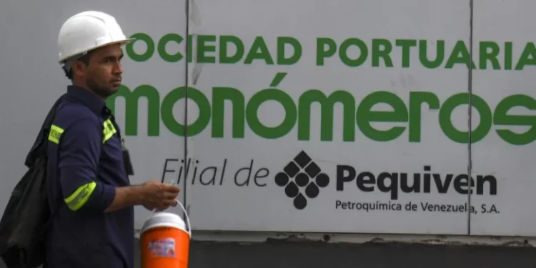 César Pérez Vivas critica «silencio» de Maduro sobre privatizar Monómeros