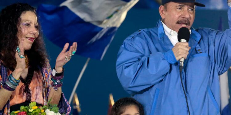 Parlamento de Nicaragua aprobó extensión a 6 años del mandato de los jefes del Ejército y la Policía