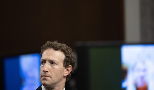 Zuckerberg, fundador de Facebook, se reúne con Trump en Mar-a-Lago tras años de tensiones