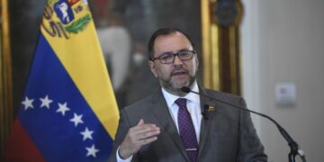 Yván Gil tilda de «ridículo» el reconocimiento de EEUU a Edmundo González como presidente electo