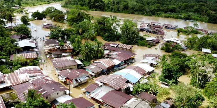 Cerca de 46.000 familias afectadas por lluvias fuertes en Colombia
