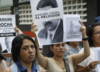 Familiares de presos políticos detenidos en Venezuela piden la mediación de organismos de DDHH