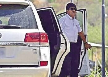 Militar venezolano sería el proveedor de vehículos y aviones de Evo Morales