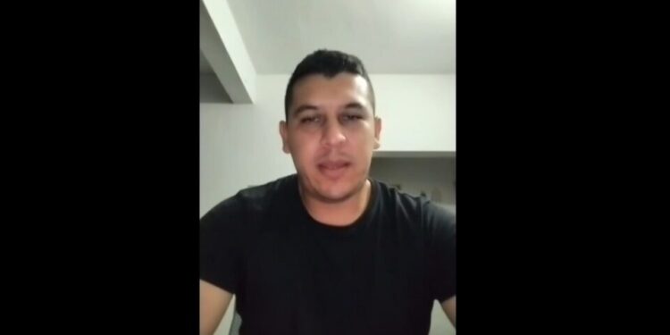 Hijo de paciente oncológica secuestrada por el régimen: «Mi mamá se está muriendo allí»