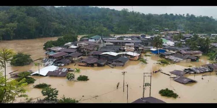 Evalúan declarar desastre nacional en Colombia por fuertes lluvias