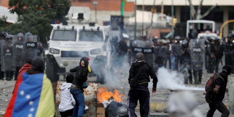 La CIDH llama a la comunidad internacional a apoyar transición democrática en Venezuela