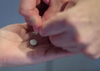 Organización proaborto advierte de que Trump puede empezar por prohibir píldoras abortivas