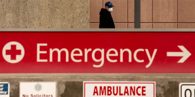 Un adolescente es considerado el primer caso de gripe aviar en estado crítico en Canadá