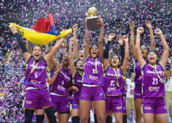 Venezuela hace historia al ganar medalla de oro en el Sudamericano U-15 de baloncesto femenino
