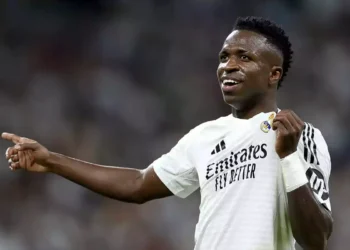 Técnico de Brasil dice que Vinicius perdió el Balón de Oro por error de evaluadores