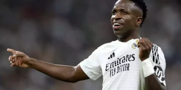 Técnico de Brasil dice que Vinicius perdió el Balón de Oro por error de evaluadores