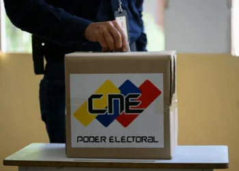 Chavismo llama a elegir «Jueces de Paz» en medio de la desconfianza en el voto