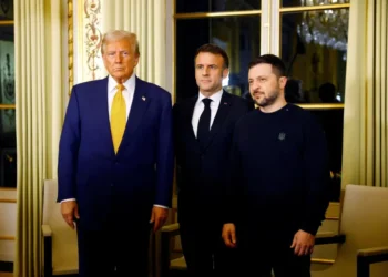 Trump se reunió con Macron y Zelenski en París