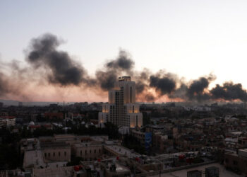 EEUU bombardea 75 objetivos del Estado Islámico en Siria tras la caída de Al Asad