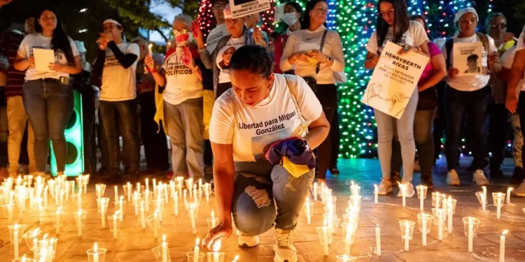 Familias de presos políticos en Venezuela exigieron una vez más su libertad y el cese de la represión