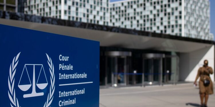 La CPI enfrentará un 2025 lleno de incertidumbre: unas treinta órdenes de arresto y amenazas con sanciones